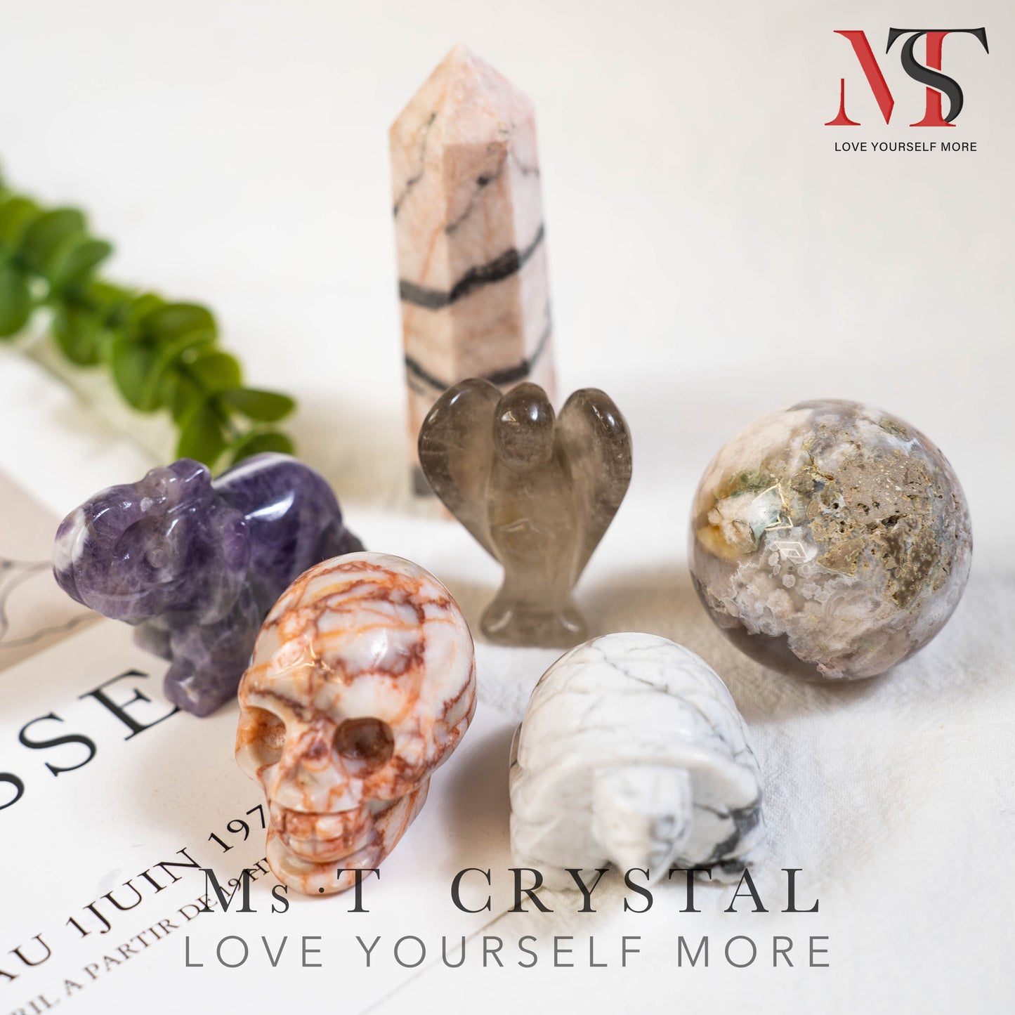 MST natural crystal for random