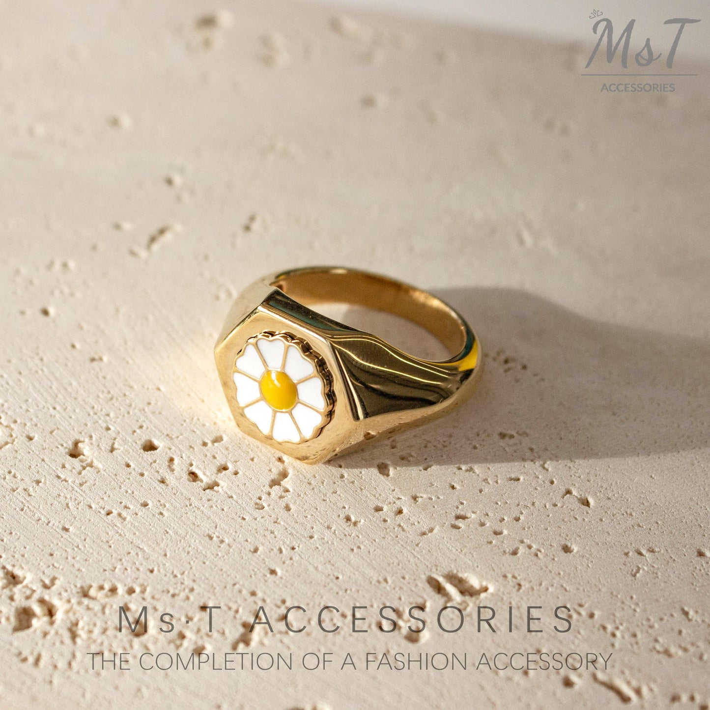 MST Daisy Flower Signet Ring